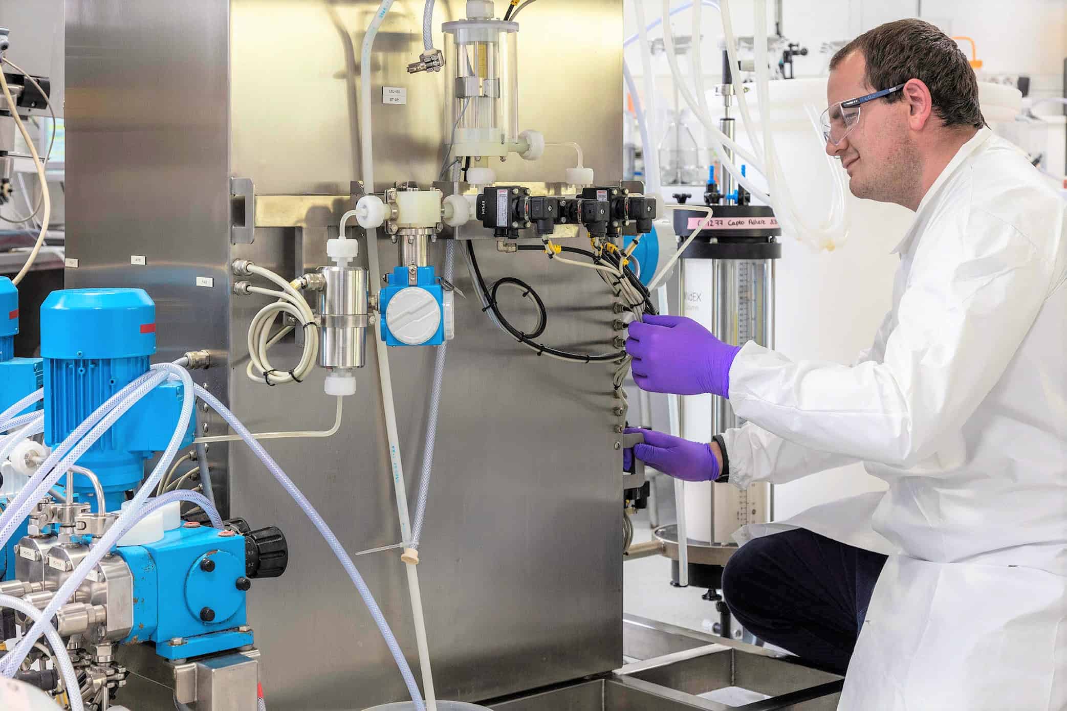 Expertise in filling liquids, suspensions, and viscous gels Fill and finish of viscous gels and complex biologics