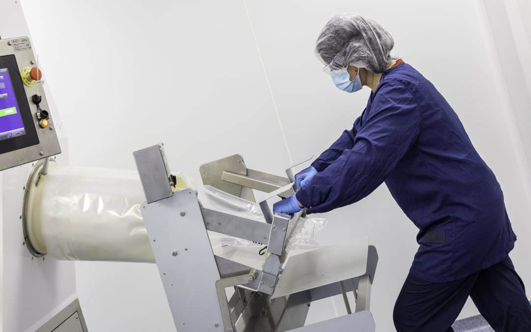 Single-use isolator drug manufacturing - GTP Bioways CDMO